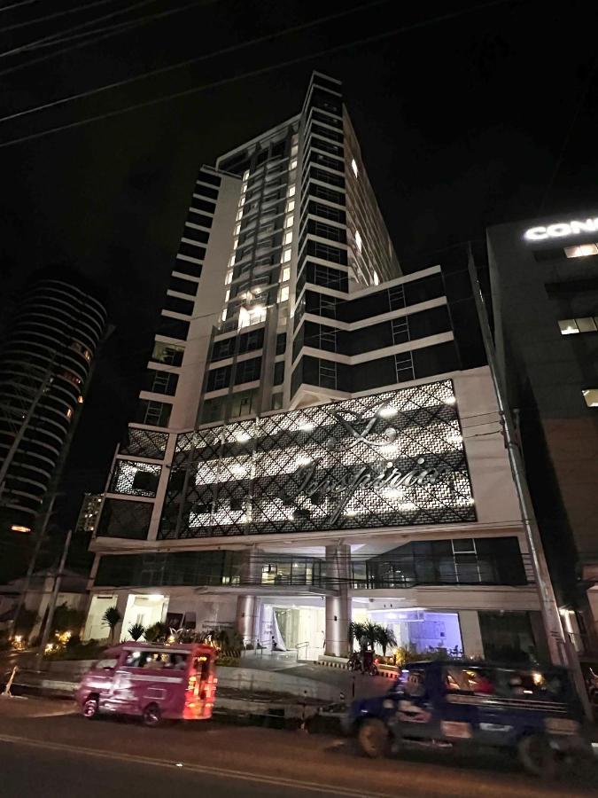 Hola! Condotel @ Inspiria ダバオ　シティ エクステリア 写真